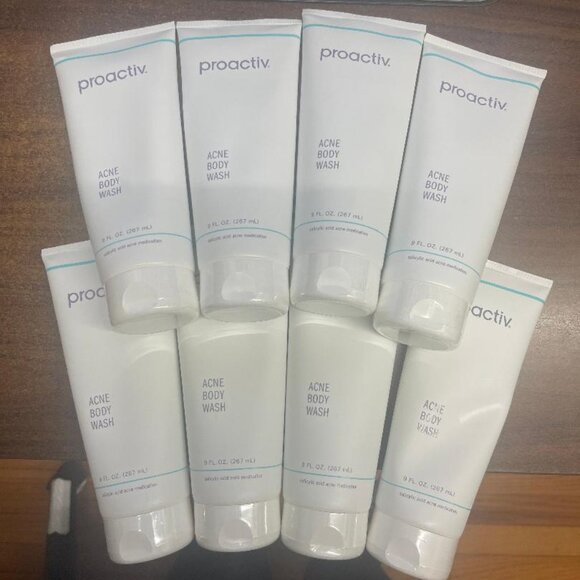 Proactiv | Skincare | Box Of 8 Authentic Proactiv Acne Body Wash 9 Fl ...